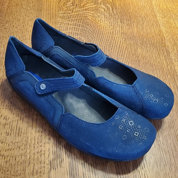 Wolky Shoes Wolky Gila Drops Cartago Leather Mary Jane Walking